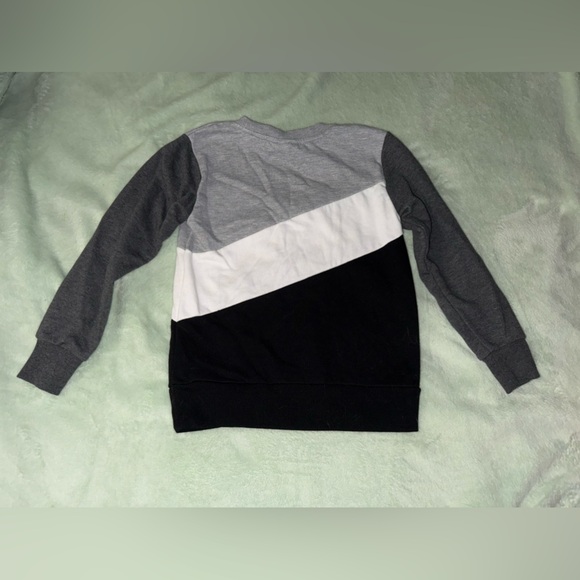 Reebok Boys Cewneck - Picture 2 of 5